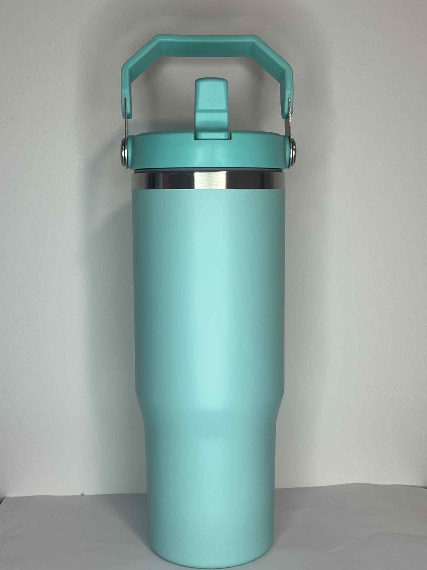 Custom 30oz Insulated Drink Bottle with handle